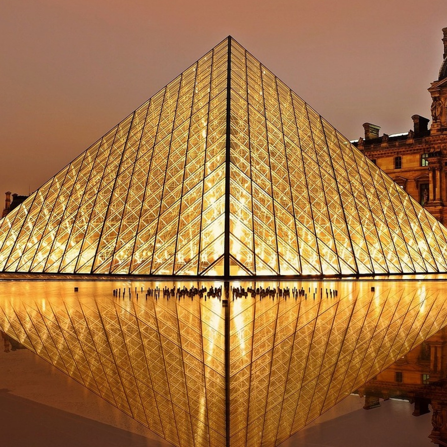 paris-louvre